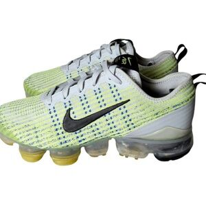 Nike Flyknit VaporMax in Yellow and Gray